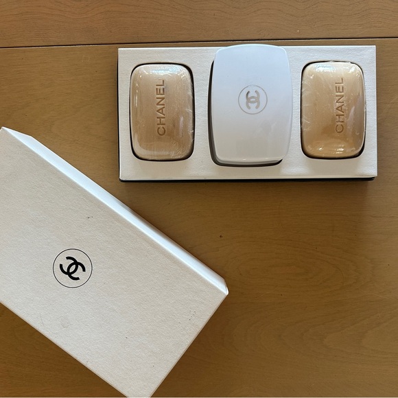 Chanel No 5 unopened box set soap trio - Picture 1 of 9